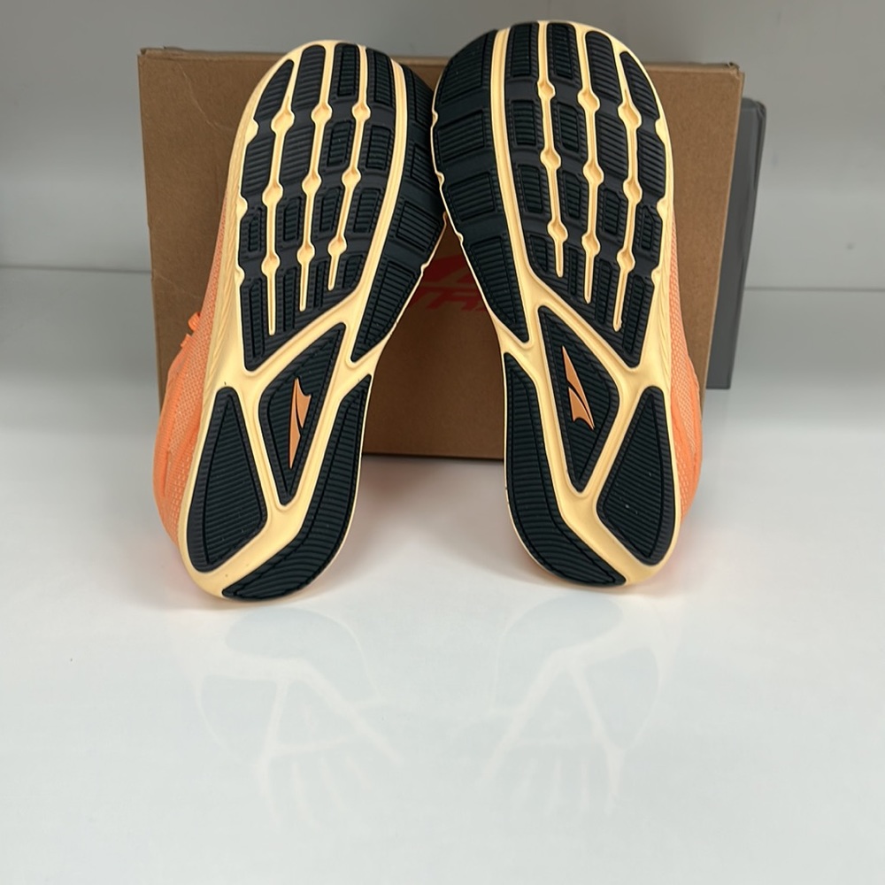 Altra Orange Athletic Shoes - Picture 5 of 5